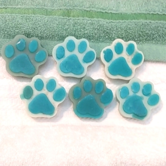 HANDCRAFTED DOG SHAMPOO BARS OATMEAL BERGAMOT SKIN SOOTHING SOAP 6 PIECE SET NWT - Picture 4 of 4